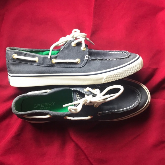 Sperry - Picture 2 of 4